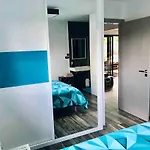 Miroir D'o Villa *
